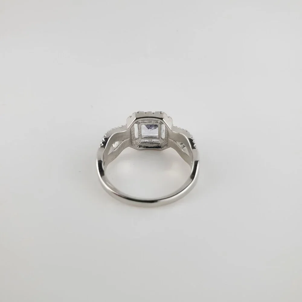 Rings - Picture 5 of 5
